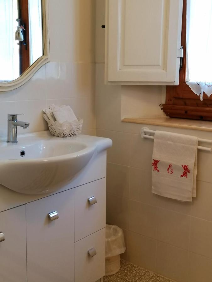 Cosetta Guest House Черталдо Екстериор снимка